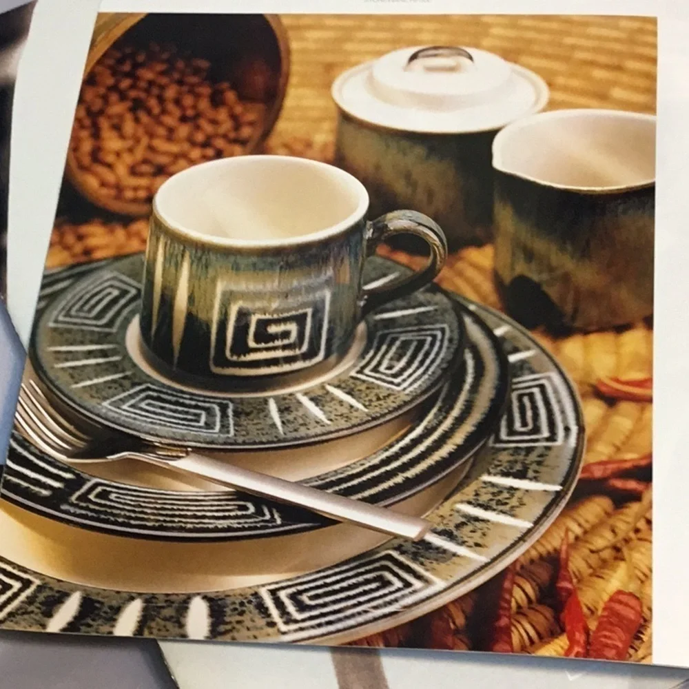 MIKASA‎ INTAGLIO LIFE STYLE BY JOHN BERGEN 5 PIECE SETTING DINNER FOR 1